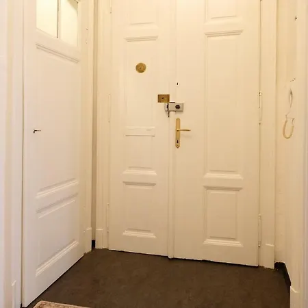 Neue Wohnung Im Zentrum Von Graz Fuer 2-3 Personen Exterior foto