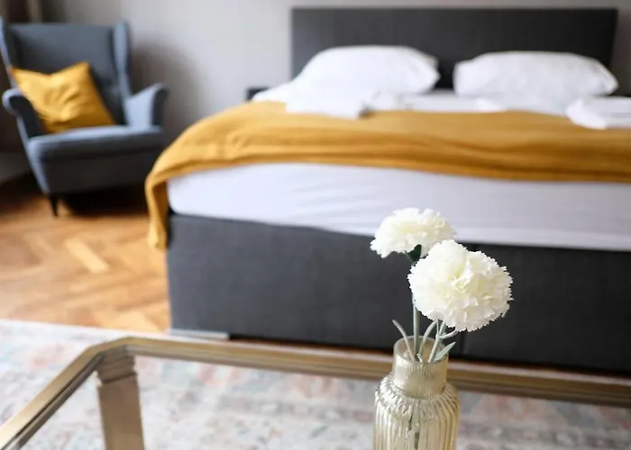 Neue Wohnung Im Zentrum Von Graz Fuer 2-3 Personen