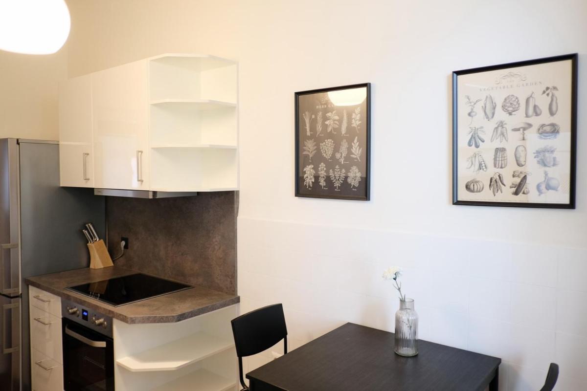 Apartment Neue Im Zentrum Von Fuer 2-3 Personen *