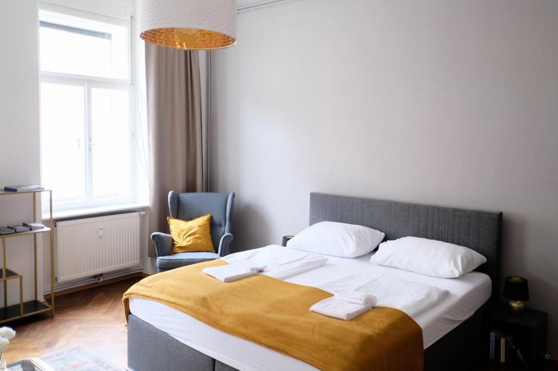 Neue Im Zentrum Von Fuer 2-3 Personen * Graz